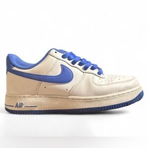 Air Force 1 white and blue